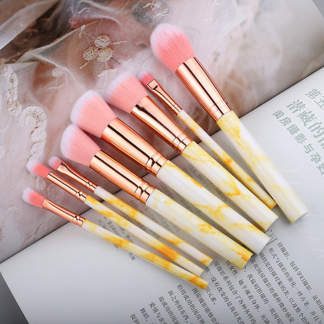 Multifunctional Make Up Brushes