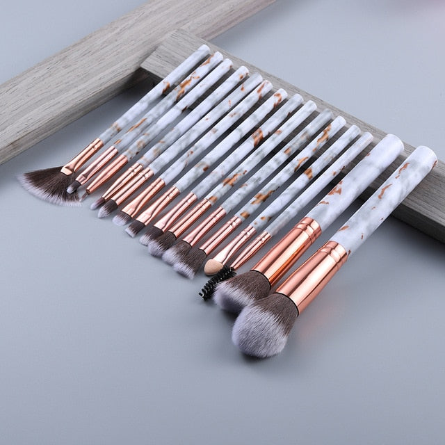 Multifunctional Make Up Brushes