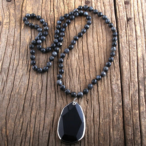 Knotted Little Onyx Neckwear