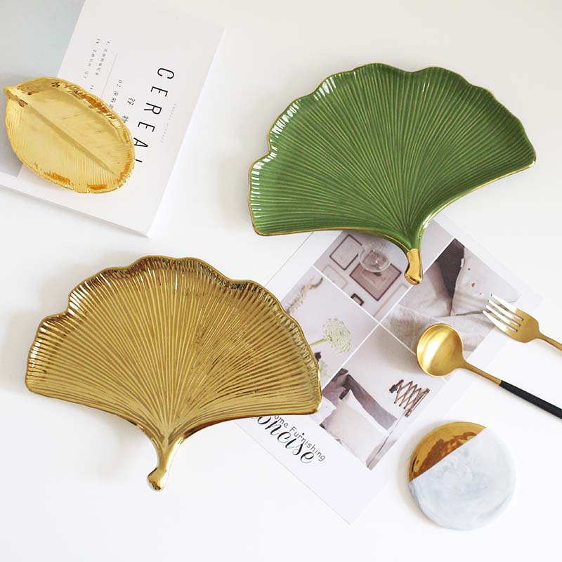 Ginko Leaf in Ceramic
